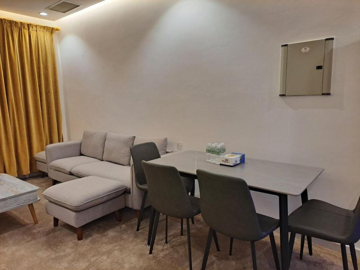 Aparthotel Golden Dahlia Fintas à Koweït Extérieur photo